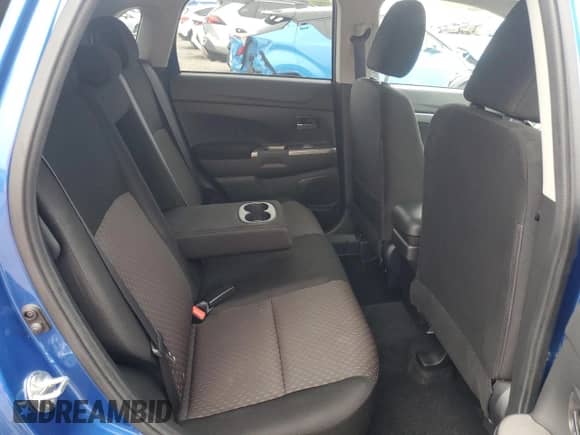 2019 Mitsubishi Outlander ES z VIN JA4AP3AU7KU006984, wystawiony jako Copart lot #82067625 z przebiegiem 107 814 mil mil oraz Nie do naprawy • Non repairable. Historia ofert i sprzedaży dostępna na DreamBid. Obrazek 11.