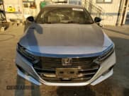 ✅ 2022 Honda Accord Sport • VIN: 1HGCV1F34NA023032 • Lot: 91834025. Wystawiony na Copart z przebiegiem 29 636 mil. Bezpłatny archiwum sprzedaży aukcyjnych z USA i szczegółowy raport historii pojazdu na DreamBid. Zdjęcie 5.