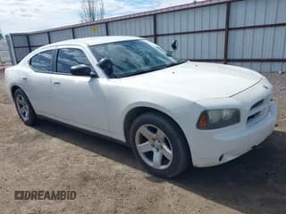 ✅ 2010 Dodge Charger Police • VIN: 2B3AA4CV5AH218692 • Lot: 41901384. Wystawiony na IAAI z przebiegiem Nie podano. Bezpłatny archiwum sprzedaży aukcyjnych z USA i szczegółowy raport historii pojazdu na DreamBid. Zdjęcie 1.