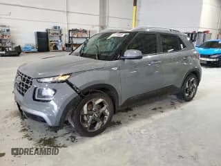 ✅ 2022 Hyundai Venue Limited • VIN: KMHRC8A39NU138315 • Lot: 45774805. Listed on Copart with 33,451 mi. Free auction sales archive from the USA and detailed vehicle history report at DreamBid. Image 1.