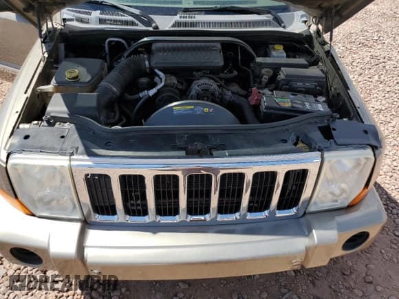 ✅ 2006 Jeep Commander • VIN: 1J8HH48K46C203109 • Lot: 65867435. Listed on Copart with 191,804 mi. Free auction sales archive from the USA and detailed vehicle history report at DreamBid. Image 12.
