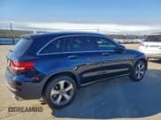✅ 2019 Mercedes-Benz GLC 300 • VIN: WDC0G4KB4KV187163 • Лот: 94186475. Опубликован ранее на Copart с пробегом 55 399 миль. Бесплатный доступ к архиву аукционных продаж из США и подробный отчёт об истории автомобиля на DreamBid. Изображение 3.