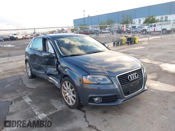 ✅ 2011 Audi A3 Premium Plus • VIN: WAUKEAFM2BA019024 • Лот: 41247989. Опубликован ранее на IAAI с пробегом 77 847 миль. Бесплатный доступ к архиву аукционных продаж из США и подробный отчёт об истории автомобиля на DreamBid. Изображение 6.