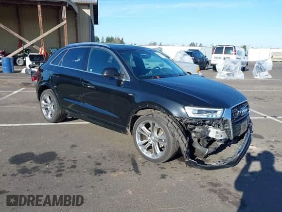 ✅ 2017 Audi Q3 Prestige • VIN: WA1GCCFS1HR004947 • Lot: 41633901. Listed on IAAI with 27,770 mi. Free auction sales archive from the USA and detailed vehicle history report at DreamBid. Image 1.