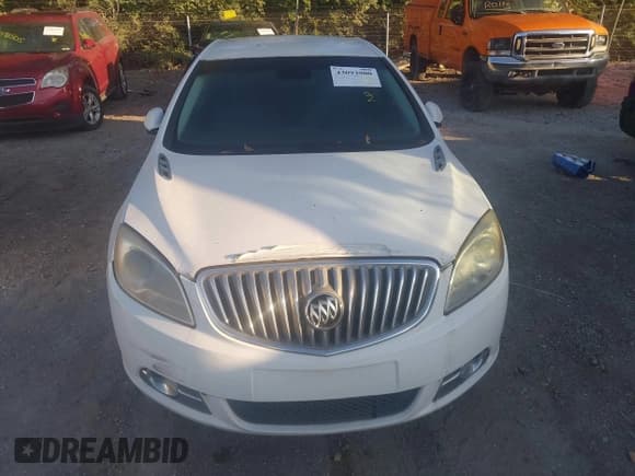 ✅ 2014 Buick Verano • VIN: 1G4PP5SK5E4199158 • Lot: 43093900. Wystawiony na IAAI z przebiegiem 223 341 mil. Bezpłatny archiwum sprzedaży aukcyjnych z USA i szczegółowy raport historii pojazdu na DreamBid. Zdjęcie 6.