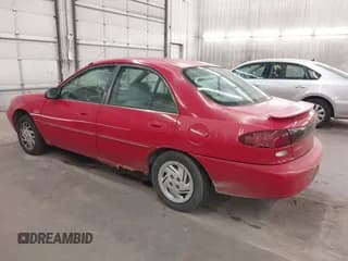 ✅ 1997 Ford Escort LX • VIN: 1FALP13P8VW267002 • Lot: 43629534. Wystawiony na IAAI z przebiegiem 213 115 mil. Bezpłatny archiwum sprzedaży aukcyjnych z USA i szczegółowy raport historii pojazdu na DreamBid. Zdjęcie 3.