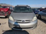 ✅ 2010 Toyota Sienna LE • VIN: 5TDJK4CCXAS028852 • Лот: 62220645. Опубликован ранее на Copart с пробегом 229 914 миль. Бесплатный доступ к архиву аукционных продаж из США и подробный отчёт об истории автомобиля на DreamBid. Изображение 5.