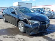 ✅ 2017 Toyota Camry LE • VIN: 4T1BF1FK6HU379981 • Lot: 43404123. Wystawiony na IAAI z przebiegiem 93 927 mil. Bezpłatny archiwum sprzedaży aukcyjnych z USA i szczegółowy raport historii pojazdu na DreamBid. Zdjęcie 1.