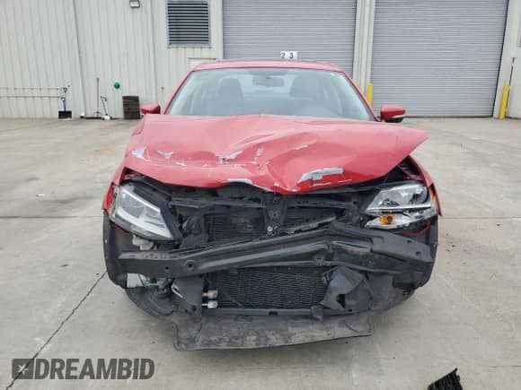 ✅ 2011 Volkswagen Jetta SE • VIN: 3VWDX7AJ4BM389932 • Lot: 86069485. Wystawiony na Copart z przebiegiem 110 042 mil. Bezpłatny archiwum sprzedaży aukcyjnych z USA i szczegółowy raport historii pojazdu na DreamBid. Zdjęcie 5.