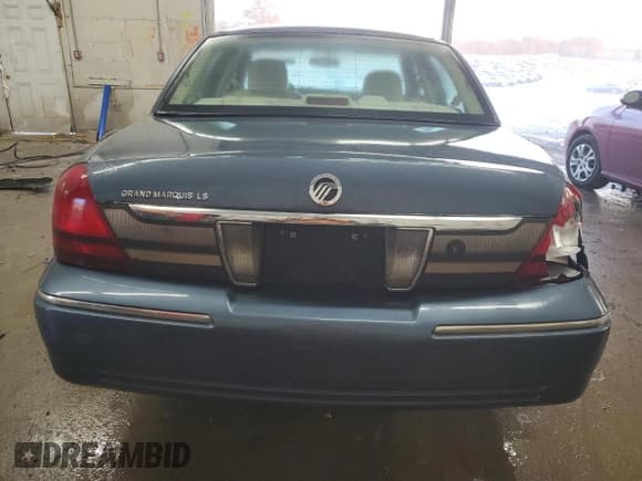 ✅ 2009 Mercury Grand Marquis LS • VIN: 2MEHM75V99X626583 • Lot: 92651305. Wystawiony na Copart z przebiegiem 102 221 mil. Bezpłatny archiwum sprzedaży aukcyjnych z USA i szczegółowy raport historii pojazdu na DreamBid. Zdjęcie 6.