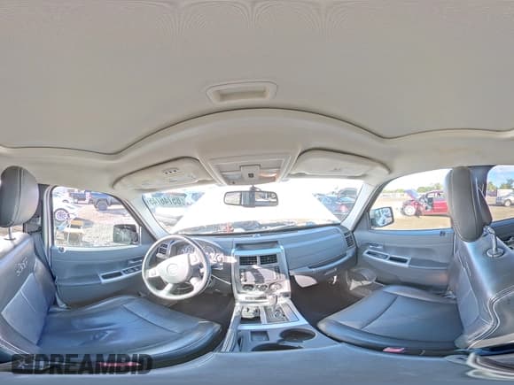 ✅ 2010 Jeep Liberty Limited • VIN: 1J4PN5GK4AW129999 • Лот: 85746745. Опубликован ранее на Copart с пробегом 180 852 миль. Бесплатный доступ к архиву аукционных продаж из США и подробный отчёт об истории автомобиля на DreamBid. Изображение 16.