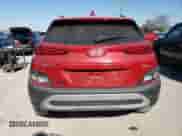 2022 Hyundai Kona SEL z VIN KM8K3CAB8NU780147, wystawiony jako Copart lot #40811173 z przebiegiem 25 751 mil mil oraz . Historia ofert i sprzedaży dostępna na DreamBid. Obrazek 6.