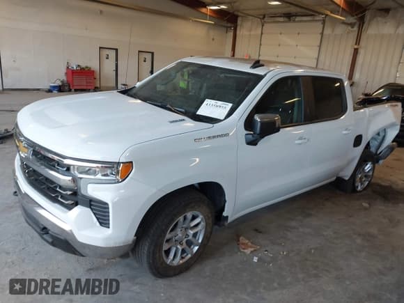 ✅ 2025 Chevrolet Silverado 1500 LT • VIN: 1GCPKKEK1SZ223547 • Лот: 43358955. Опубликован ранее на IAAI с пробегом 4 718 миль. Бесплатный доступ к архиву аукционных продаж из США и подробный отчёт об истории автомобиля на DreamBid. Изображение 2.