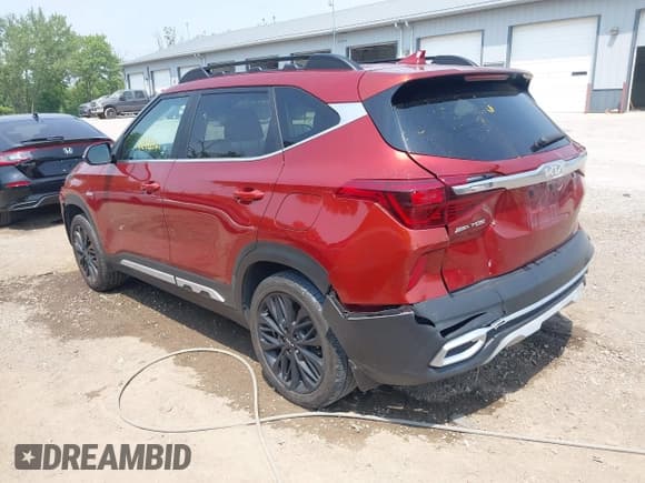 ✅ 2023 Kia Seltos Nightfall • VIN: KNDEUCA21P7418631 • Лот: 42487570. Опубликован ранее на IAAI с пробегом 112 263 миль. Бесплатный доступ к архиву аукционных продаж из США и подробный отчёт об истории автомобиля на DreamBid. Изображение 3.