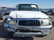 ✅ 2002 Toyota Tacoma PreRunner • VIN: 5TESM92N32Z883802 • Lot: 41949270. Wystawiony na IAAI z przebiegiem 219 690 mil. Bezpłatny archiwum sprzedaży aukcyjnych z USA i szczegółowy raport historii pojazdu na DreamBid. Zdjęcie 6.