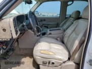 ✅ 2006 Chevrolet Tahoe Z71 • VIN: 1GNEC13T56R103421 • Lot: 69575775. Listed on Copart with 234,057 mi. Free auction sales archive from the USA and detailed vehicle history report at DreamBid. Image 7.