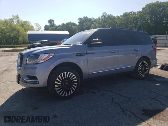 ✅ 2020 Lincoln Navigator Black Label • VIN: 5LMJJ2TT7LEL13565 • Lot: 58756215. Wystawiony na Copart z przebiegiem 50 385 mil. Bezpłatny archiwum sprzedaży aukcyjnych z USA i szczegółowy raport historii pojazdu na DreamBid. Zdjęcie 1.