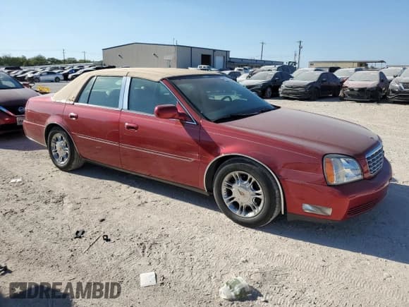 ✅ 2004 Cadillac DeVille • VIN: 1G6KD57Y34U163717 • Lot: 70993364. Listed on Copart with 61,865 mi. Free auction sales archive from the USA and detailed vehicle history report at DreamBid. Image 4.