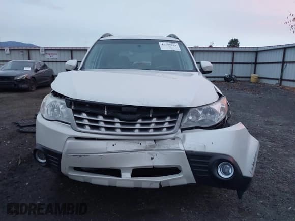 ✅ 2013 Subaru Forester X Premium • VIN: JF2SHADC2DH440452 • Lot: 43740829. Listed on IAAI with 89,774 mi. Free auction sales archive from the USA and detailed vehicle history report at DreamBid. Image 13.