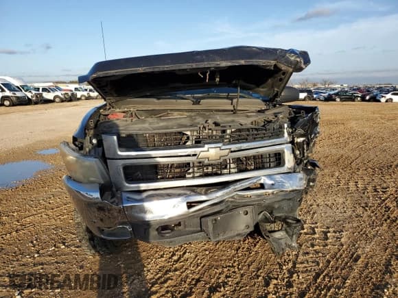 ✅ 2010 Chevrolet Silverado 1500 • VIN: 1GC4C0BG4AF138349 • Лот: 44080125. Опубликован ранее на Copart с пробегом 125 214 миль. Бесплатный доступ к архиву аукционных продаж из США и подробный отчёт об истории автомобиля на DreamBid. Изображение 5.