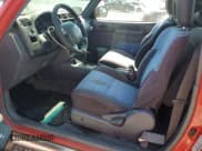 ✅ 1996 Toyota RAV4 • VIN: JT3XP10V4T0003410 • Lot: 66332545. Wystawiony na Copart z przebiegiem 181 646 mil. Bezpłatny archiwum sprzedaży aukcyjnych z USA i szczegółowy raport historii pojazdu na DreamBid. Zdjęcie 7.