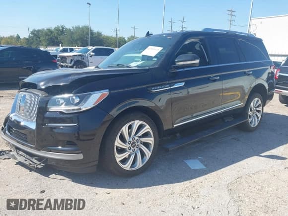 ✅ 2024 Lincoln Navigator Premiere • VIN: 5LMJJ2NGXREL09535 • Лот: 43551972. Опубликован ранее на IAAI с пробегом 56 559 миль. Бесплатный доступ к архиву аукционных продаж из США и подробный отчёт об истории автомобиля на DreamBid. Изображение 18.