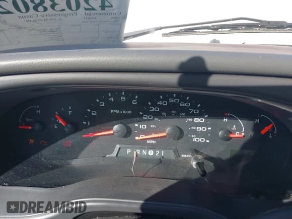 ✅ 2004 Ford Econoline Passenger XL • VIN: 1FBSS31L04HB18896 • Lot: 42038029. Wystawiony na IAAI z przebiegiem 252 825 mil. Bezpłatny archiwum sprzedaży aukcyjnych z USA i szczegółowy raport historii pojazdu na DreamBid. Zdjęcie 7.