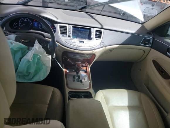 2013 Hyundai Genesis 3.8L z VIN KMHGC4DD9DU248610, wystawiony jako Copart lot #60116784 z przebiegiem 50 036 mil mil oraz Szkoda całkowita • Salvage title. Historia ofert i sprzedaży dostępna na DreamBid. Obrazek 8.