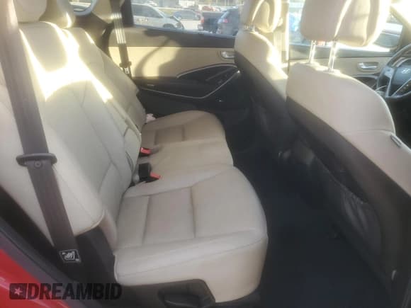 ✅ 2014 Hyundai Santa Fe Limited • VIN: KM8SRDHF5EU081877 • Лот: 92513505. Опубликован ранее на Copart с пробегом 101 478 миль. Бесплатный доступ к архиву аукционных продаж из США и подробный отчёт об истории автомобиля на DreamBid. Изображение 11.