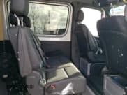 ✅ 2024 Mercedes-Benz Sprinter • VIN: W1W4KBHYXRT192383 • Лот: 93418095. Опубликован ранее на Copart с пробегом 22 233 миль. Бесплатный доступ к архиву аукционных продаж из США и подробный отчёт об истории автомобиля на DreamBid. Изображение 11.