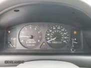 ✅ 2000 Toyota Corolla VE • VIN: 2T1BR12E4YC782480 • Лот: 81401115. Опубликован ранее на Copart с пробегом 318 368 миль. Бесплатный доступ к архиву аукционных продаж из США и подробный отчёт об истории автомобиля на DreamBid. Изображение 9.