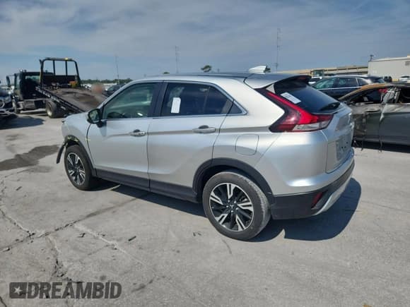 ✅ 2024 Mitsubishi Eclipse Cross SE • VIN: JA4ATWAAXRZ079637 • Lot: 80731065. Wystawiony na Copart z przebiegiem Nie podano. Bezpłatny archiwum sprzedaży aukcyjnych z USA i szczegółowy raport historii pojazdu na DreamBid. Zdjęcie 2.