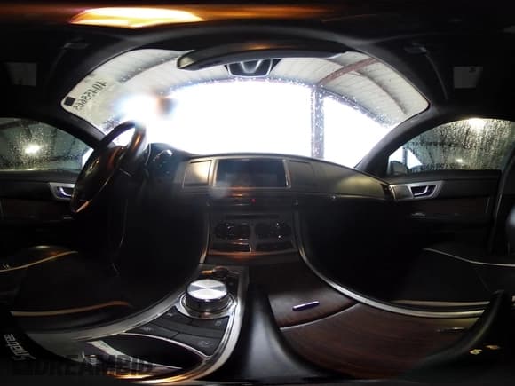 ✅ 2014 Jaguar XF SC • VIN: SAJWJ0EF9E8U17227 • Lot: 40455665. Wystawiony na IAAI z przebiegiem 125 196 mil. Bezpłatny archiwum sprzedaży aukcyjnych z USA i szczegółowy raport historii pojazdu na DreamBid. Zdjęcie 19.