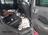 ✅ 2022 Jeep Gladiator Mojave • VIN: 1C6JJTEG6NL160843 • Lot: 42300467. Listed on IAAI with 37,599 mi. Free auction sales archive from the USA and detailed vehicle history report at DreamBid. Image 8.