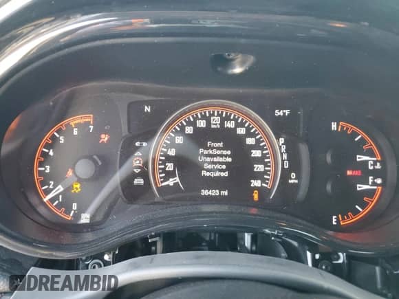 2022 Dodge Durango R/T with VIN 1C4SDHCT6NC209976, listed as a Copart auction lot 49744965 with 36,423 mi miles and Salvage title. Bid and sale history available at DreamBid. Image 9.