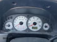 ✅ 2003 Ford Escape XLS Popular • VIN: 1FMYU921X3KB87480 • Lot: 91208065. Listed on Copart with 180,153 mi. Free auction sales archive from the USA and detailed vehicle history report at DreamBid. Image 9.