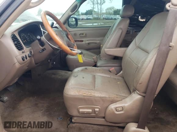 ✅ 2002 Toyota Tundra Limited • VIN: 5TBRT38132S233392 • Lot: 49057454. Listed on Copart with 248,313 mi. Free auction sales archive from the USA and detailed vehicle history report at DreamBid. Image 7.
