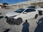 ✅ 2021 Kia Forte LXS • VIN: 3KPF24AD3ME277431 • Lot: 81943185. Listed on Copart with 102,637 mi. Free auction sales archive from the USA and detailed vehicle history report at DreamBid. Image 1.