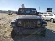 ✅ 2022 Jeep Gladiator Willys • VIN: 1C6JJTAM7NL179932 • Лот: 42287785. Опубликован ранее на Copart с пробегом 30 211 миль. Бесплатный доступ к архиву аукционных продаж из США и подробный отчёт об истории автомобиля на DreamBid. Изображение 5.