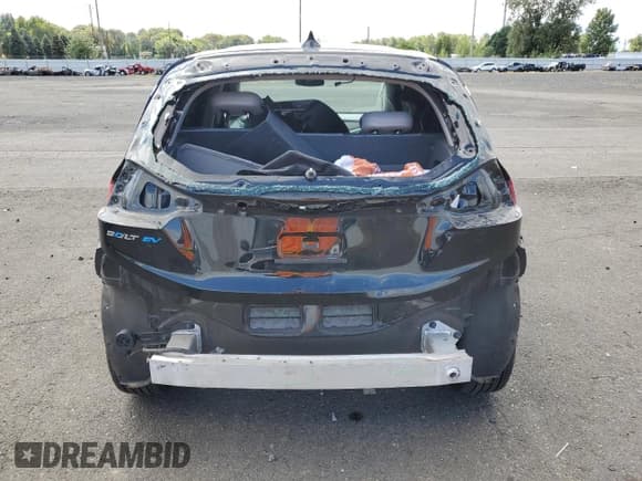 ✅ 2020 Chevrolet Bolt EV LT • VIN: 1G1FY6S01L4126957 • Lot: 65361714. Wystawiony na Copart z przebiegiem 36 304 mil. Bezpłatny archiwum sprzedaży aukcyjnych z USA i szczegółowy raport historii pojazdu na DreamBid. Zdjęcie 6.