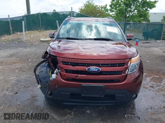 ✅ 2015 Ford Explorer Limited • VIN: 1FM5K8F89FGA86528 • Lot: 42190035. Wystawiony na IAAI z przebiegiem 133 398 mil. Bezpłatny archiwum sprzedaży aukcyjnych z USA i szczegółowy raport historii pojazdu na DreamBid. Zdjęcie 12.