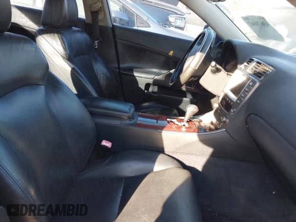 ✅ 2006 Lexus IS 250 • VIN: JTHCK262165002216 • Lot: 43670867. Listed on IAAI with 237,376 mi. Free auction sales archive from the USA and detailed vehicle history report at DreamBid. Image 5.