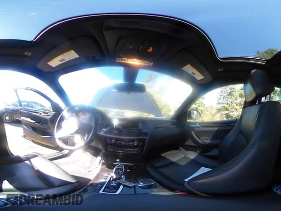 ✅ 2017 BMW X4 xDrive28i • VIN: 5UXXW3C34H0T80443 • Lot: 43327895. Wystawiony na IAAI z przebiegiem 159 517 mil. Bezpłatny archiwum sprzedaży aukcyjnych z USA i szczegółowy raport historii pojazdu na DreamBid. Zdjęcie 18.