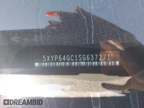 ✅ 2025 Kia Telluride S • VIN: 5XYP64GC1SG637271 • Lot: 43715203. Listed on IAAI with 13,315 mi. Free auction sales archive from the USA and detailed vehicle history report at DreamBid. Image 9.