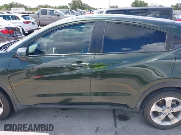 ✅ 2017 Honda HR-V EX-L • VIN: 3CZRU5H79HM715162 • Лот: 42601447. Опубликован ранее на IAAI с пробегом 78 401 миль. Бесплатный доступ к архиву аукционных продаж из США и подробный отчёт об истории автомобиля на DreamBid. Изображение 14.