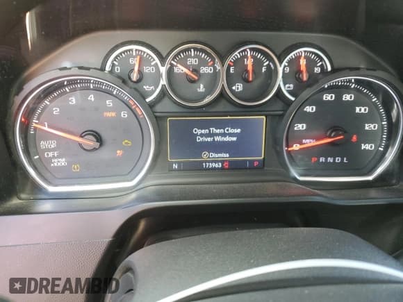 ✅ 2019 Chevrolet Silverado 1500 LT • VIN: 3GCPWCED3KG313245 • Lot: 74571324. Wystawiony na Copart z przebiegiem 173 963 mil. Bezpłatny archiwum sprzedaży aukcyjnych z USA i szczegółowy raport historii pojazdu na DreamBid. Zdjęcie 9.