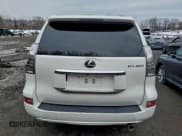 ✅ 2022 Lexus GX 460 Premium • VIN: JTJAM7BX0N5322656 • Lot: 95788915. Wystawiony na Copart z przebiegiem 26 863 mil. Bezpłatny archiwum sprzedaży aukcyjnych z USA i szczegółowy raport historii pojazdu na DreamBid. Zdjęcie 6.