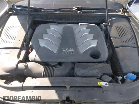 ✅ 2016 Hyundai Equus Signature • VIN: KMHGH4JH1GU106166 • Lot: 43424142. Listed on IAAI with 126,295 mi. Free auction sales archive from the USA and detailed vehicle history report at DreamBid. Image 10.