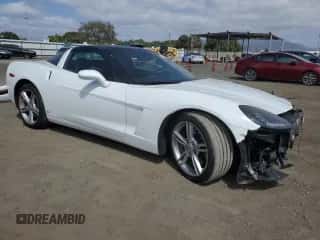 2008 Chevrolet Corvette z VIN 1G1YY25W085115483, wystawiony jako Copart lot #71493994 z przebiegiem 36 555 mil mil oraz Szkoda całkowita • Salvage title. Historia ofert i sprzedaży dostępna na DreamBid. Obrazek 4.