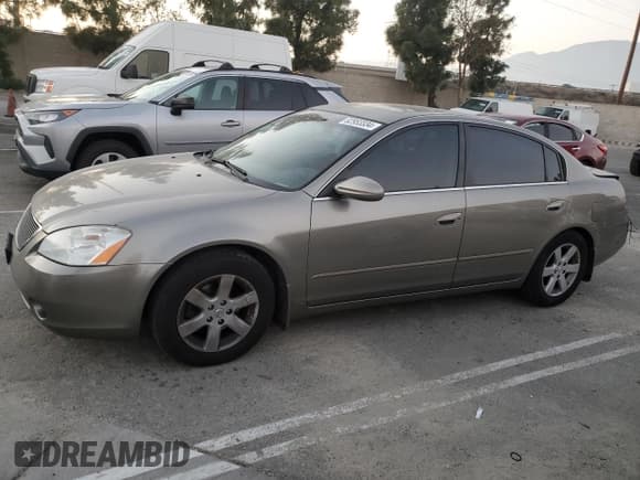 ✅ 2003 Nissan Altima S • VIN: 1N4AL11D43C215411 • Lot: 82953334. Listed on Copart with 139,626 mi. Free auction sales archive from the USA and detailed vehicle history report at DreamBid. Image 1.
